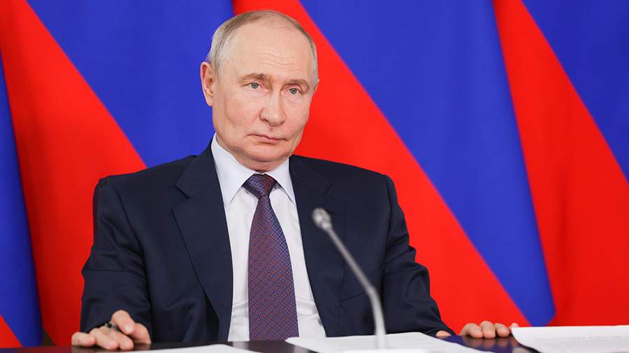 Путин в Улан-Удэ провел встречу с главой Бурятии Цыденовым