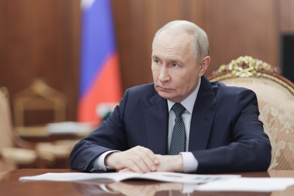 Путин рассказал о переносе срока погашения кредитов российскими субъектами