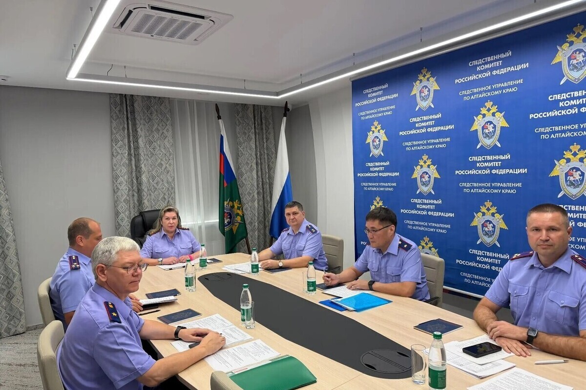 Заместитель председателя СК Елена Леоненко провела совещание в Алтайском крае