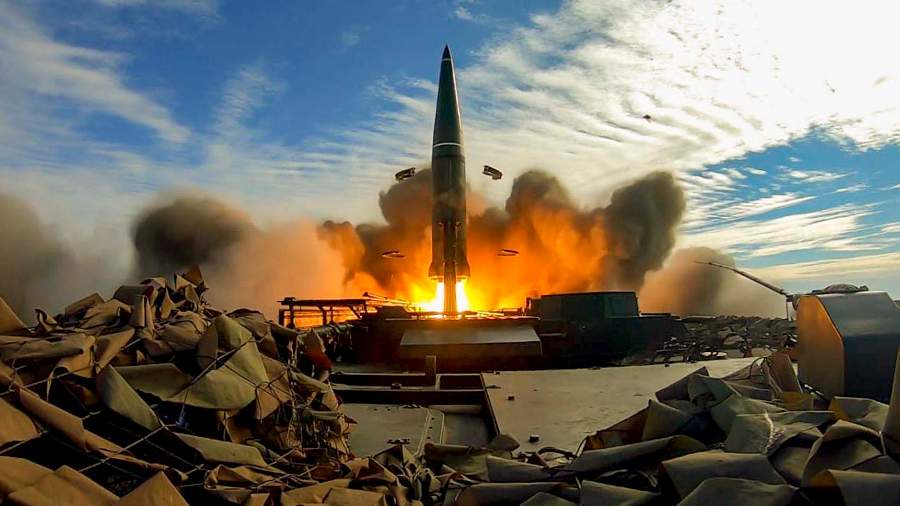 ВС России поразили склады с военным имуществом в портах Черноморск и Южный