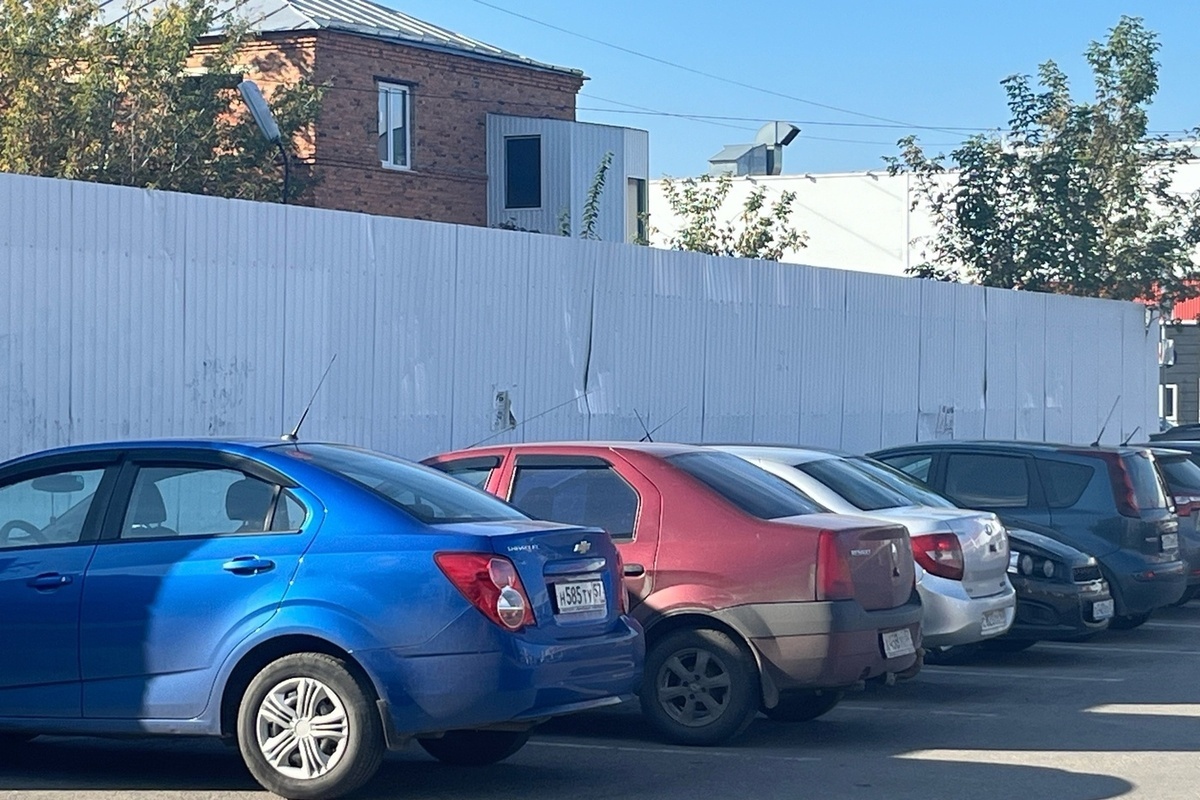 В Ливнах за землю для автостанции боролись свыше 20 человек