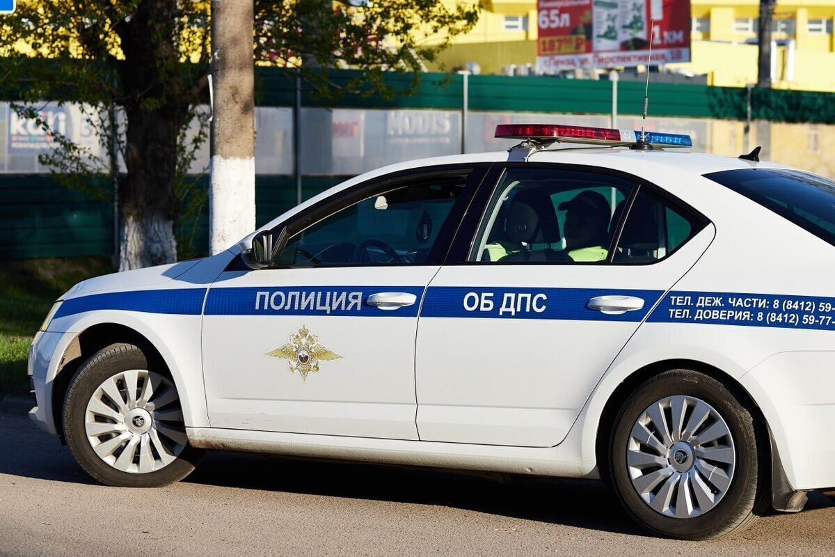 Пензенским водителям напомнили об уголовной ответственности за взятки