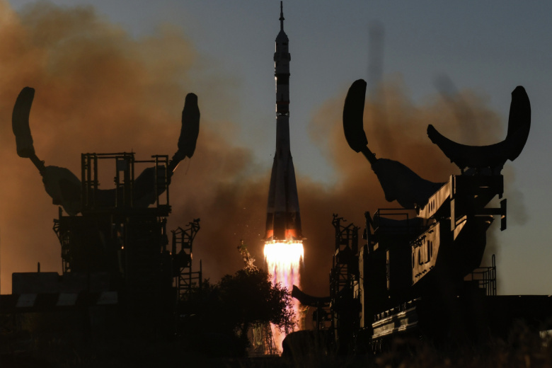 Российские космонавты проведут «аватарный» эксперимент с роботом