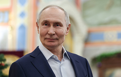 Путину в Архангельском соборе показали раку с мощами Дмитрия Донского