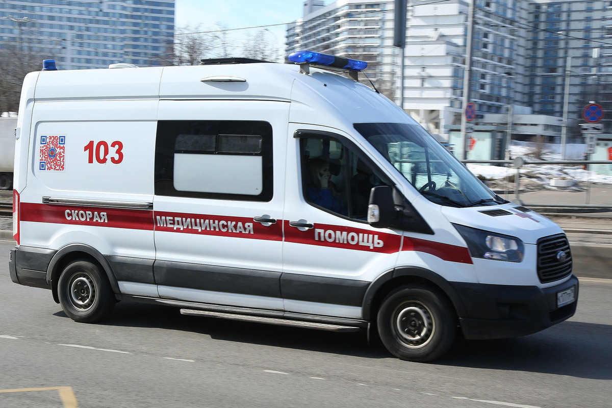 Атака украинского дрона в Донецке: число пострадавших выросло до двух