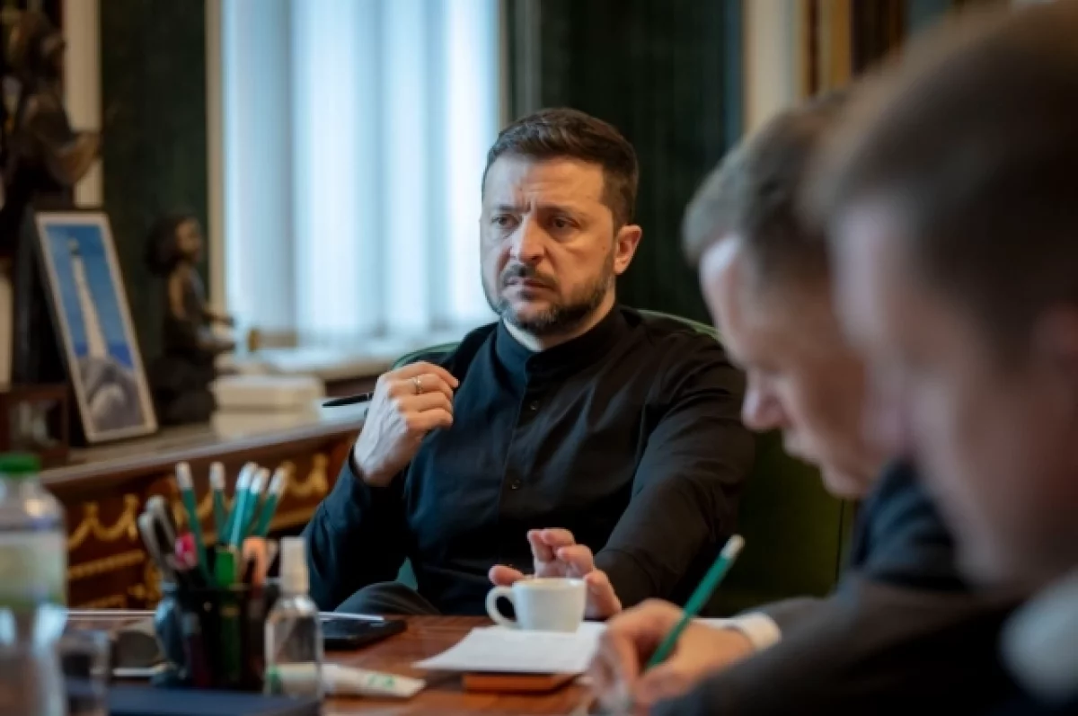 Зеленский признал острую нехватку ресурсов для продолжения конфликта