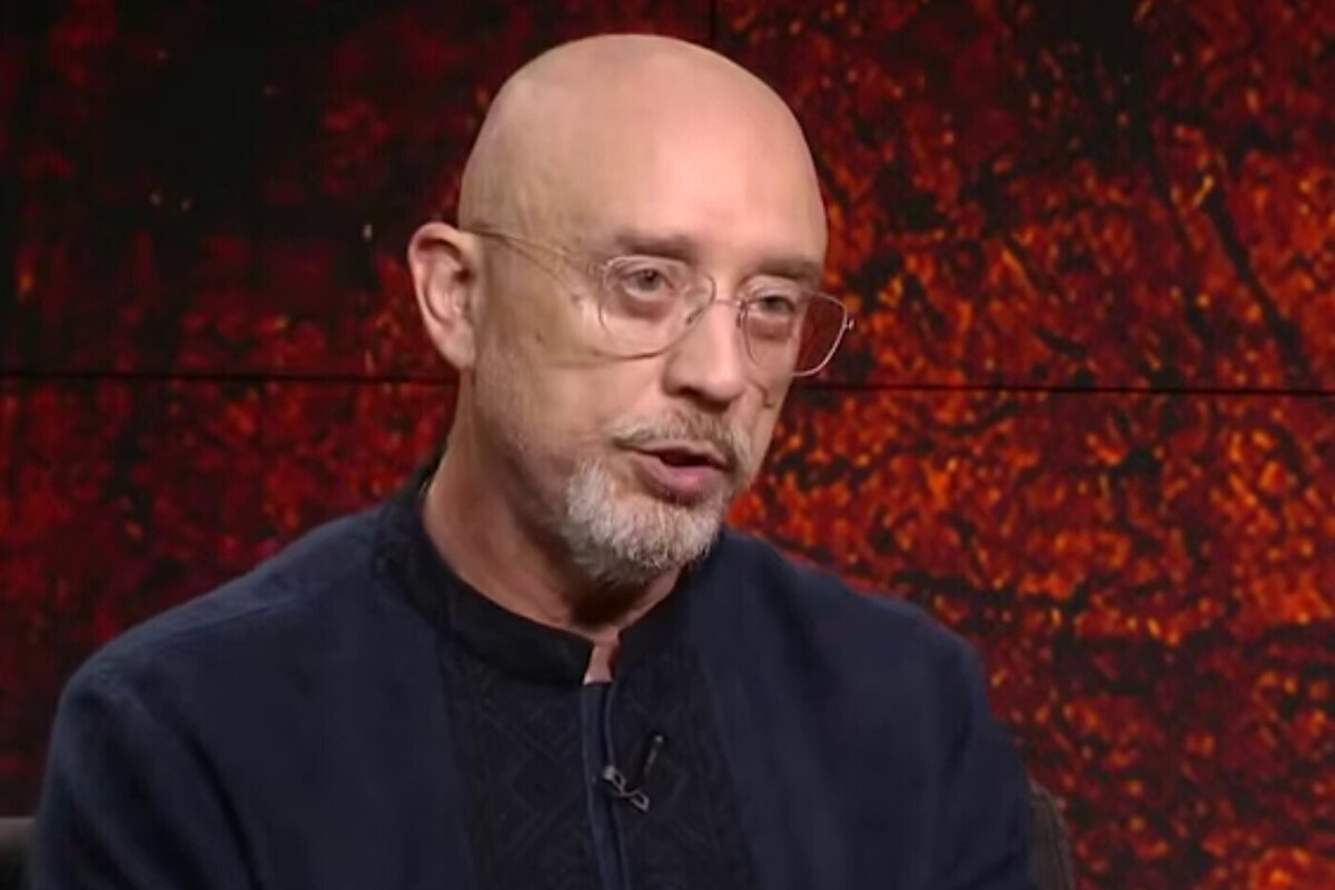 Резников призвал мобилизовать всех украинцев, включая женщин
