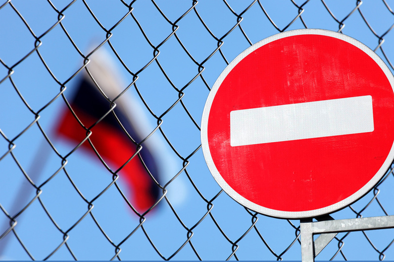 Зеленский ввел санкции против создателей «Маши и Медведя»