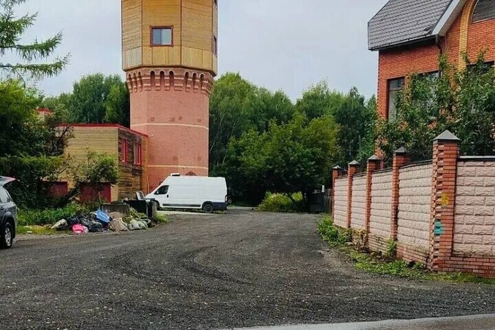 В Томске привели в порядок подъездные пути к двум спортивным школам