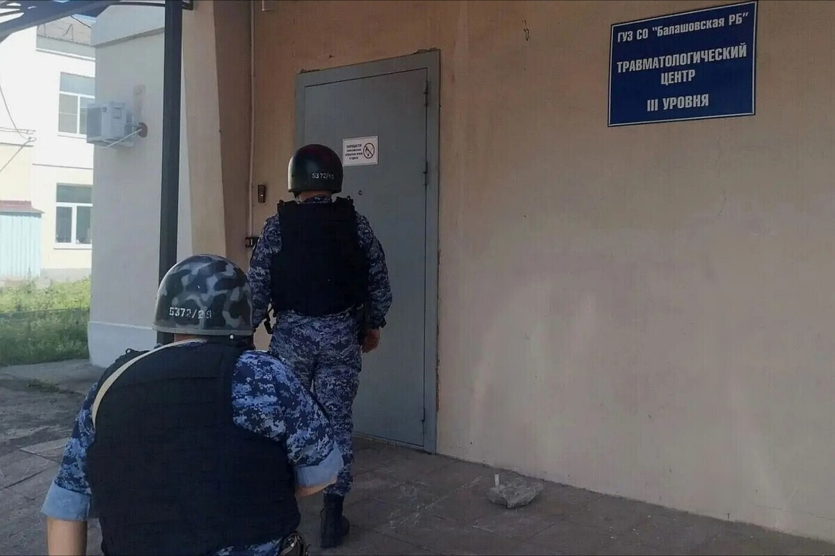 В Балашове в травмпункте задержали пьяного агрессора