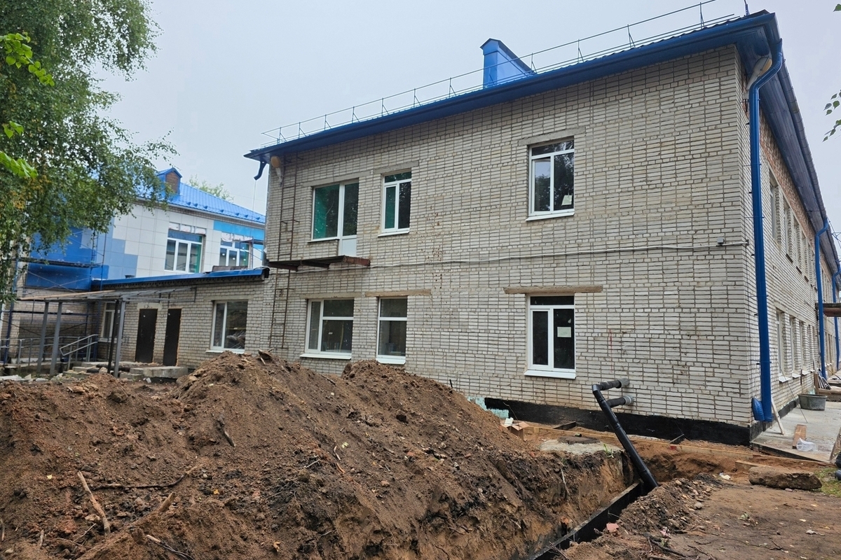 В Новгородской области заменили теплосети, обогревающие 17 школ и детских садов