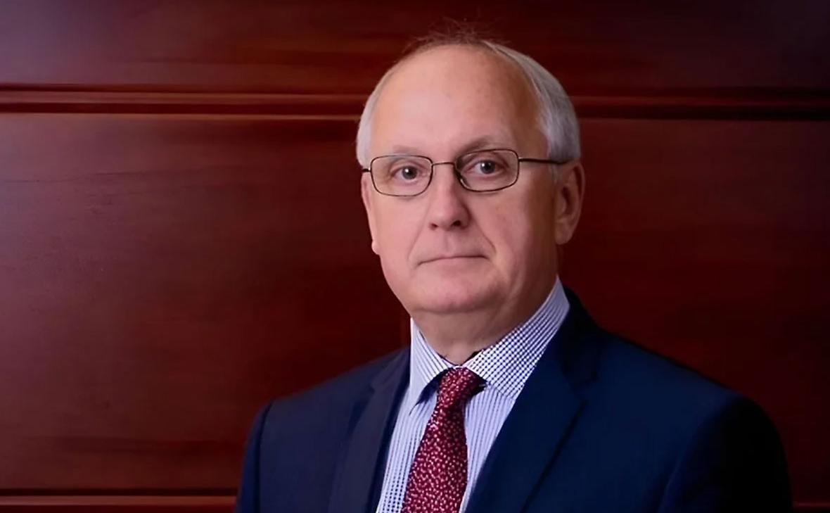 Шахматистка, модель, судья. Кто станет новым президентом Венгрии