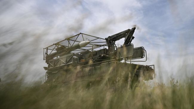 Силы ПВО за ночь уничтожили 396 украинских беспилотников над Россией
