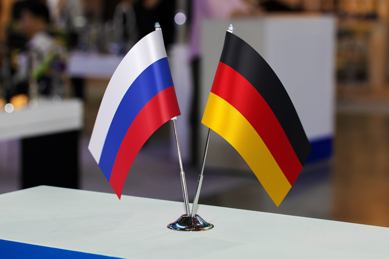 Власти ФРГ ищут способы ограничить работу Русского дома в Берлине