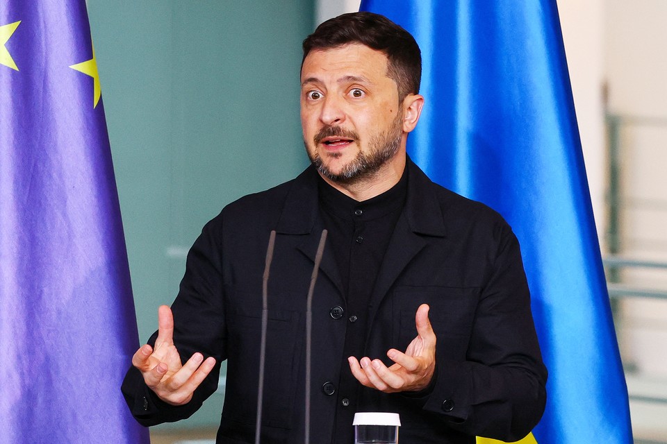 Зеленский не собирается закупать ПВО на европейские деньги: ему плевать, что будет с Украиной, главное – больше ударов по РФ