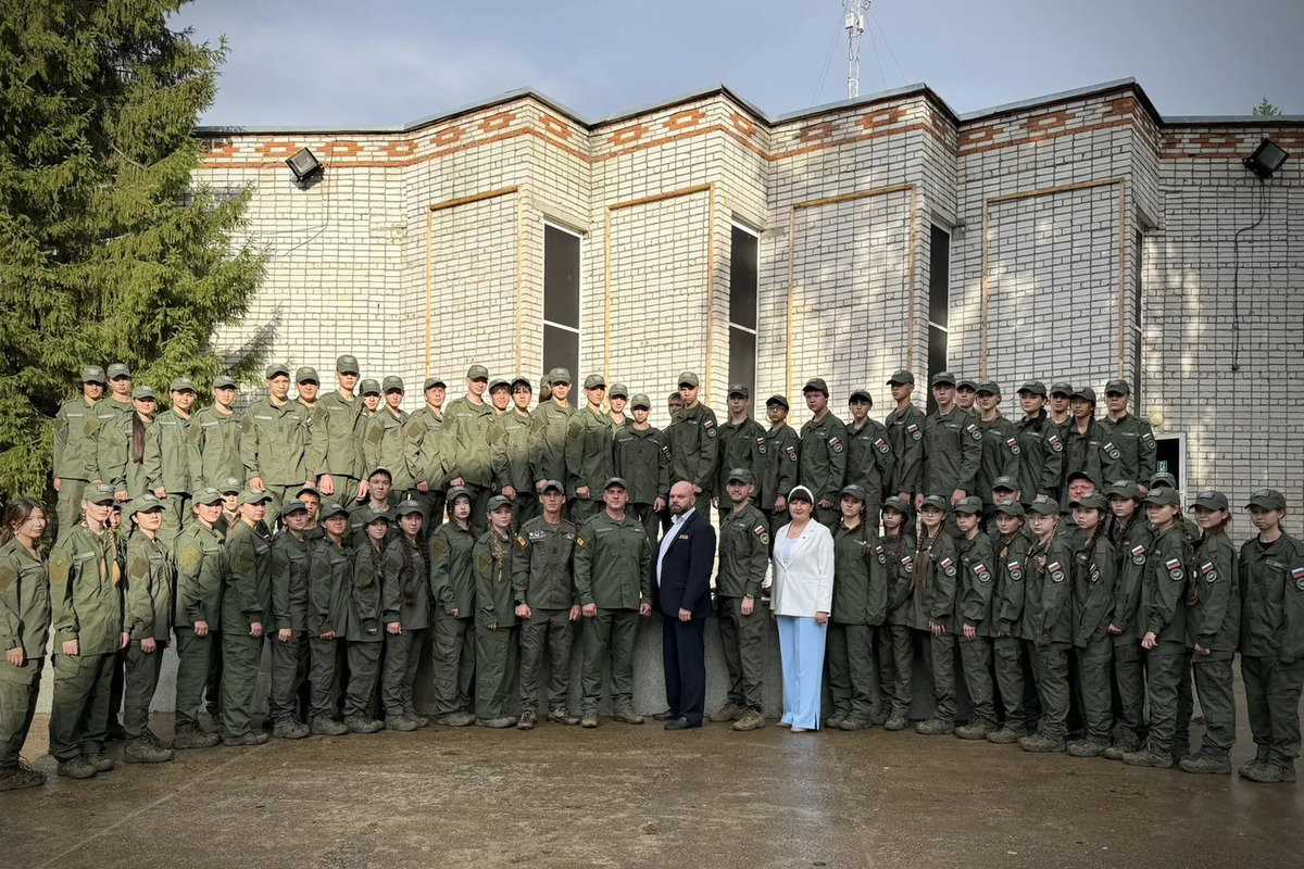 В Чувашии стартовала военно-патриотическая смена «Время юных героев»
