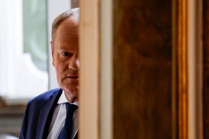 Французский политик назвал Туска истеричным евроястребом