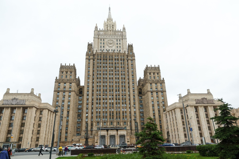 МИД ответил на действия зарубежных правоохранительных органов в России