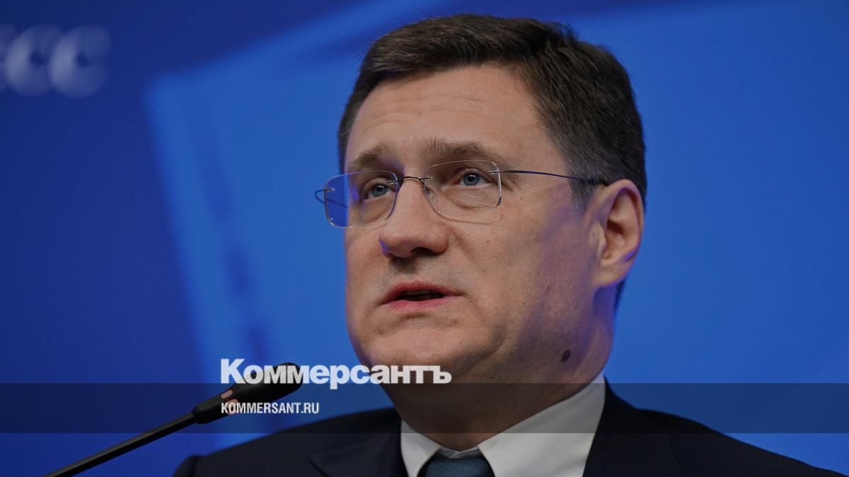 Новак провел совещание по ситуации на российском топливном рынке