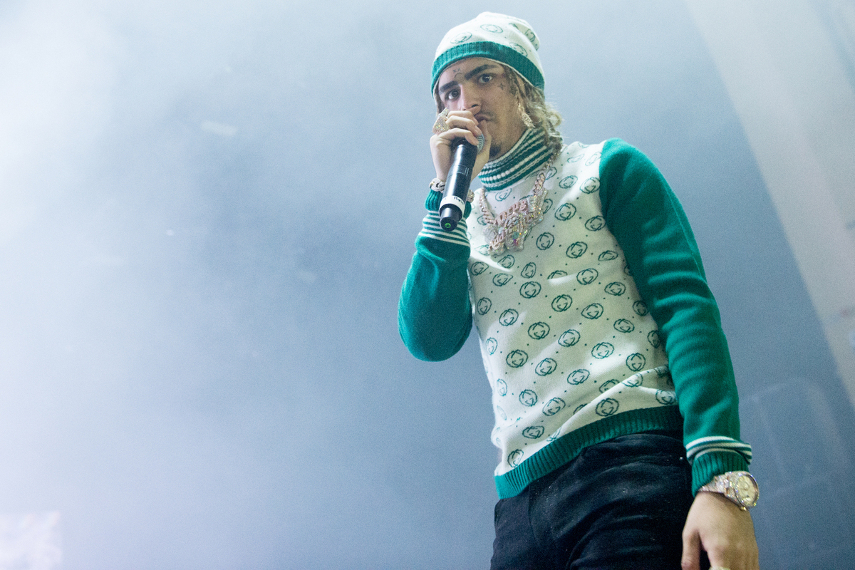 Американский рэпер Lil Pump замечен за обедом с российской певицей