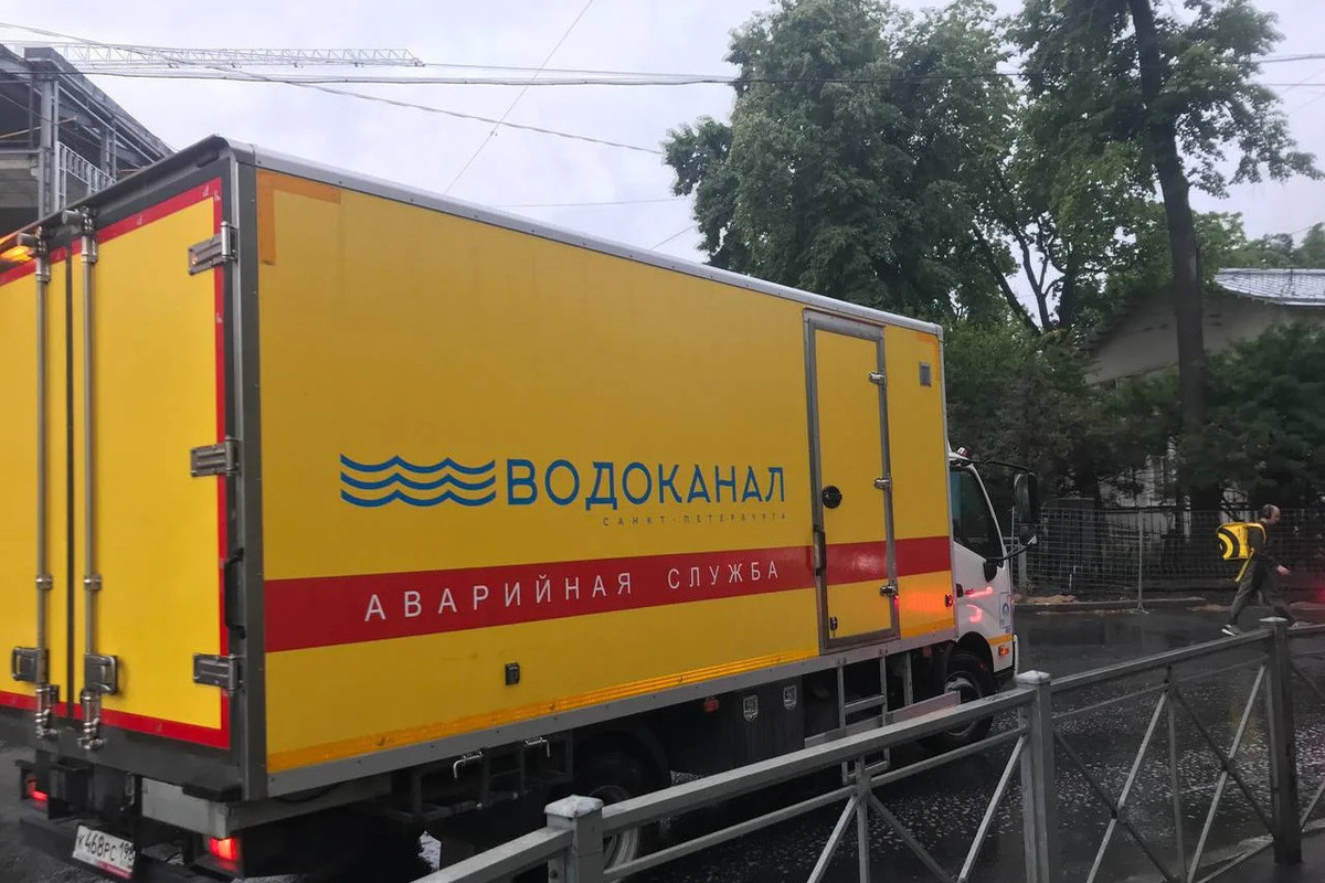 Петербуржцы сообщили о предположительно грязном воздухе на станции аэрации Водоканала