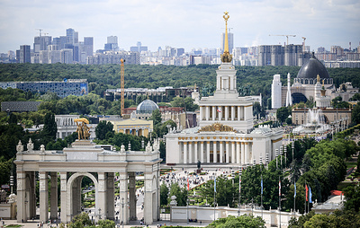 Эррол Маск назвал Москву самой красивой столицей в мире