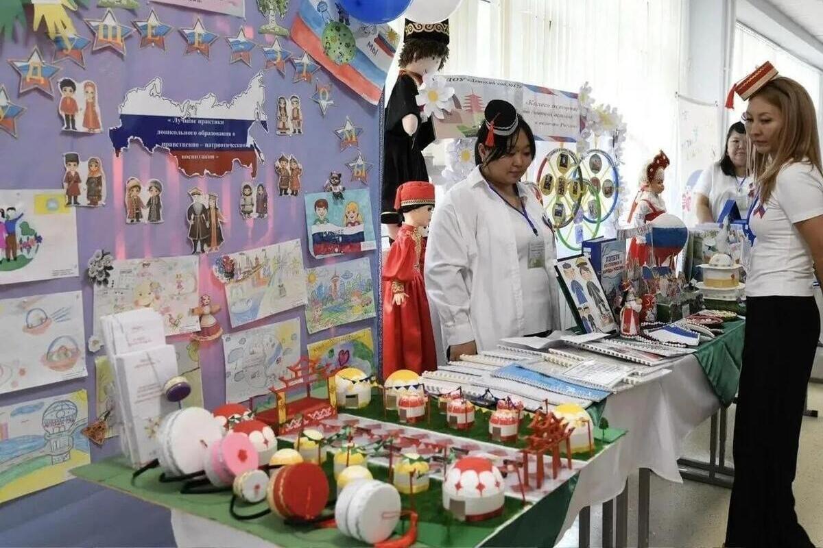 Педагоги Элисты провели августовское совещание