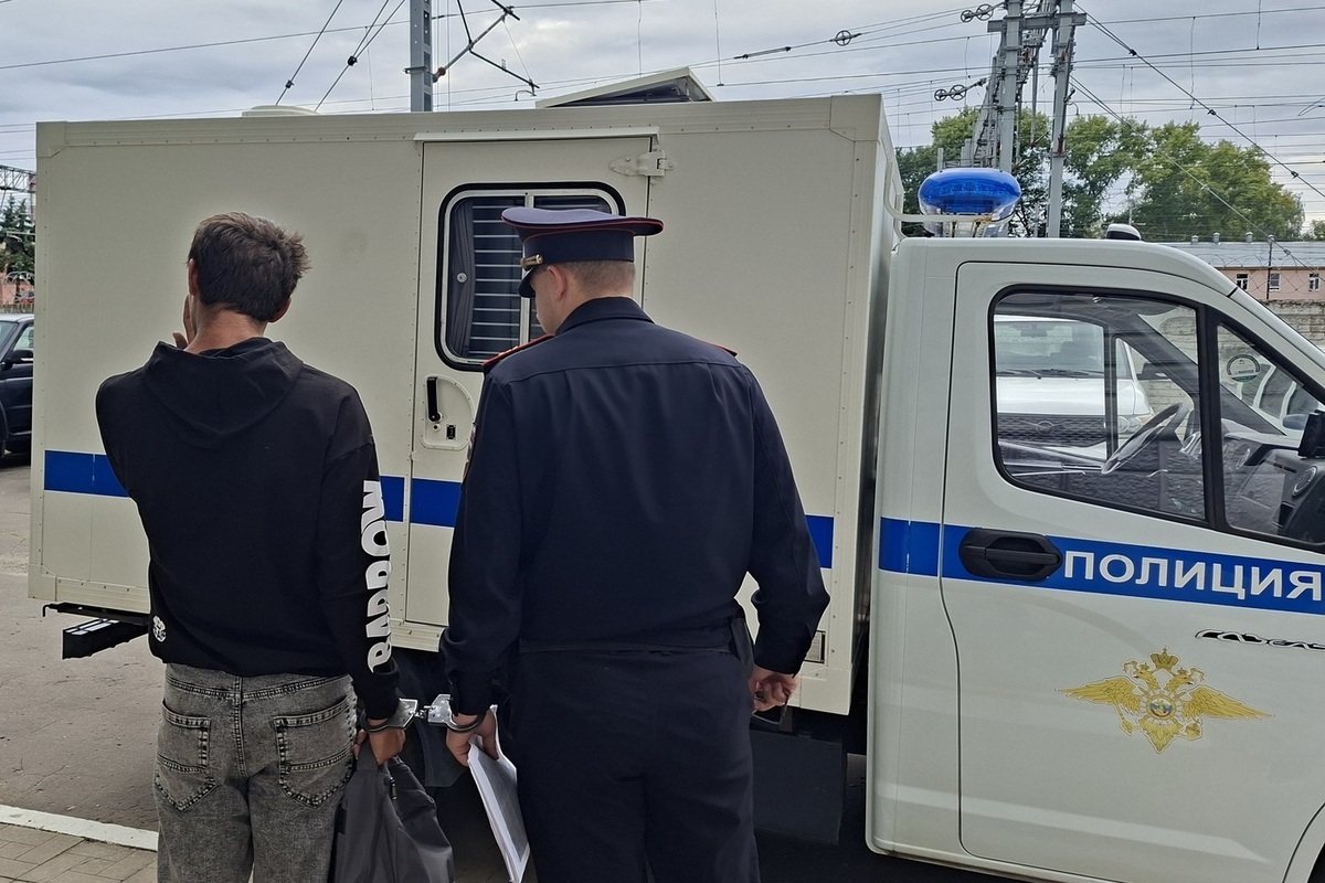 На вокзале в Твери задержали мужчину, находящегося в федеральном розыске