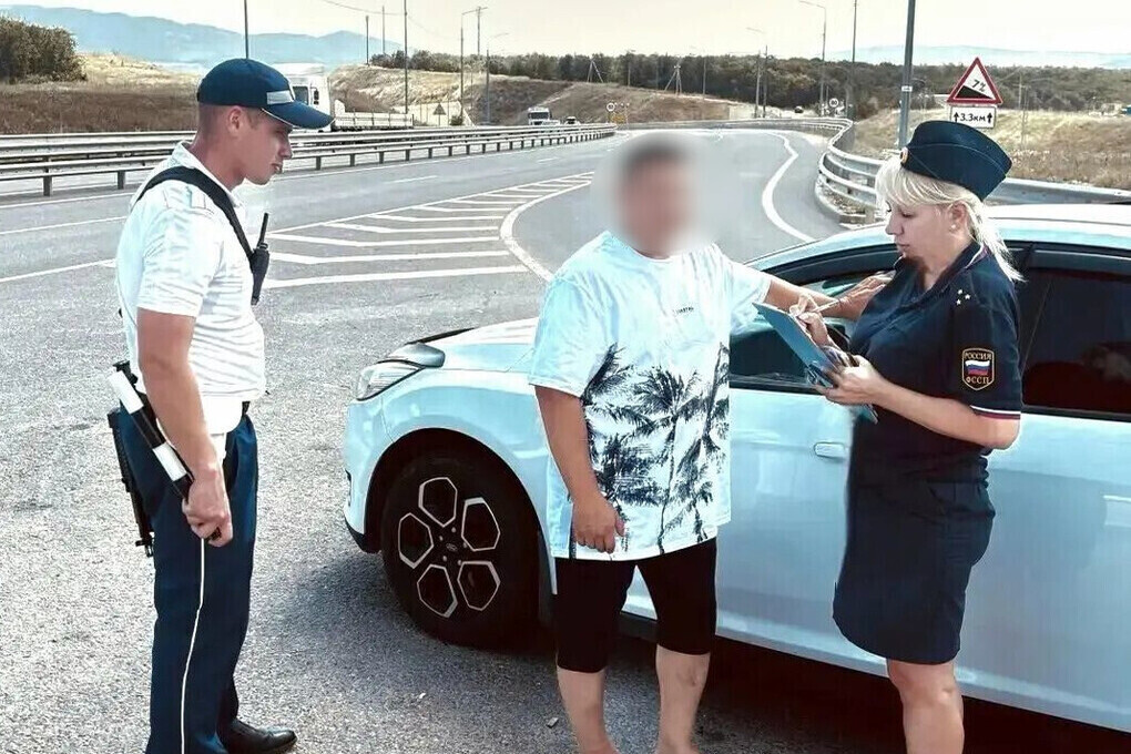 В Балаклаве отец оплатил штрафы дочери на 108 тысяч рублей