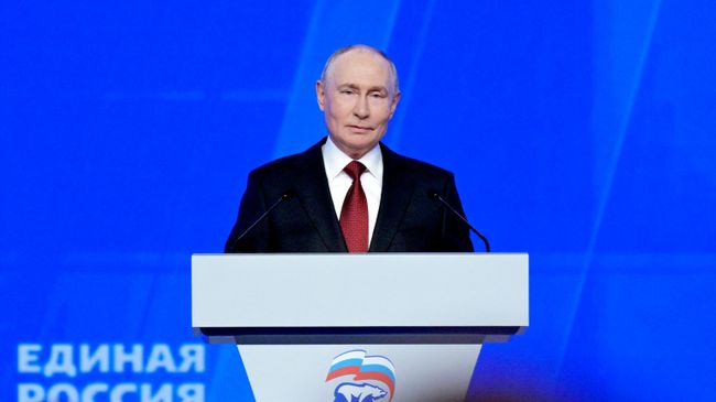 Новый созыв Госдумы должен твердо защищать интересы России, заявил Путин