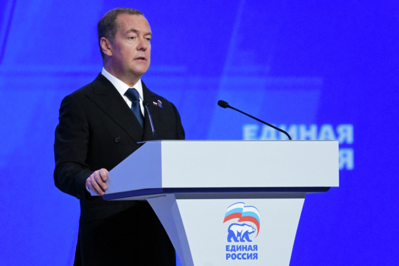 Медведев раскрыл, сколько населения и территорий потеряла Украина