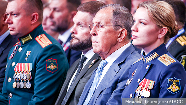 Лавров назвал сохранение киевского режима предательством предков