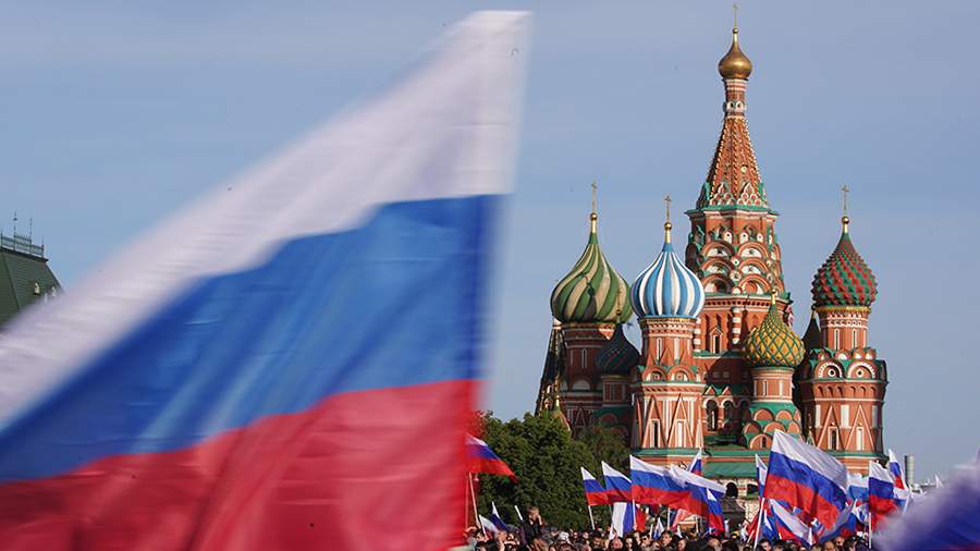 Лавров заявил о скором прекращении «травли» российского триколора на Западе