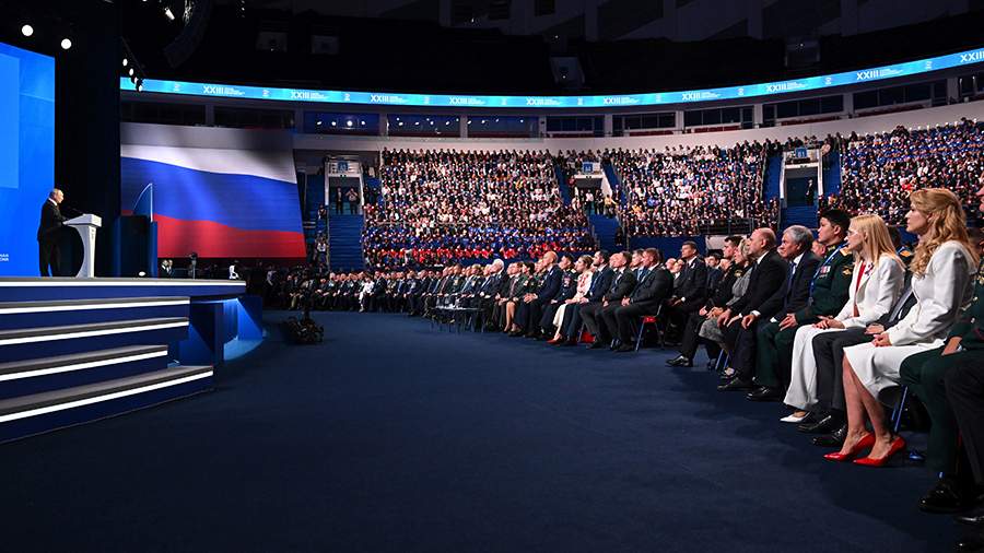 Путин назвал целью противников России довести страну до развала