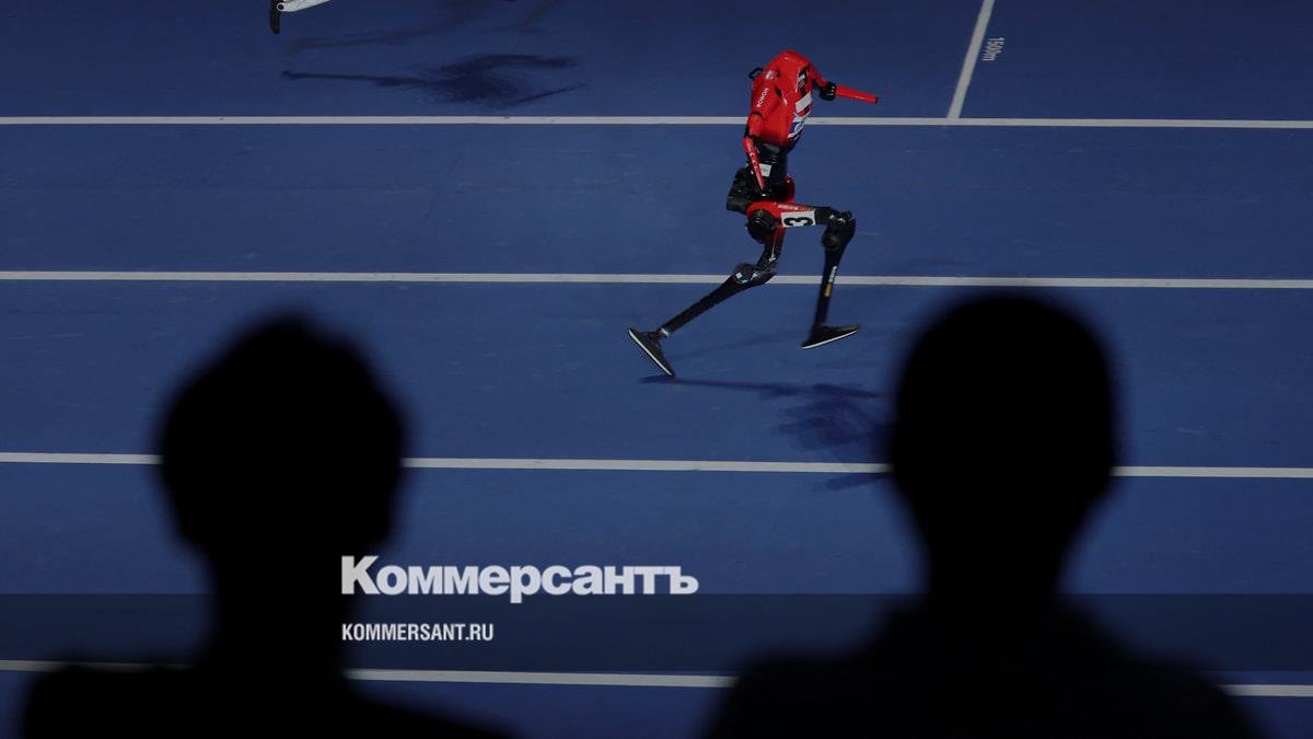 Китайский робот-гуманоид побил рекорд Усэйна Болта на стометровке
