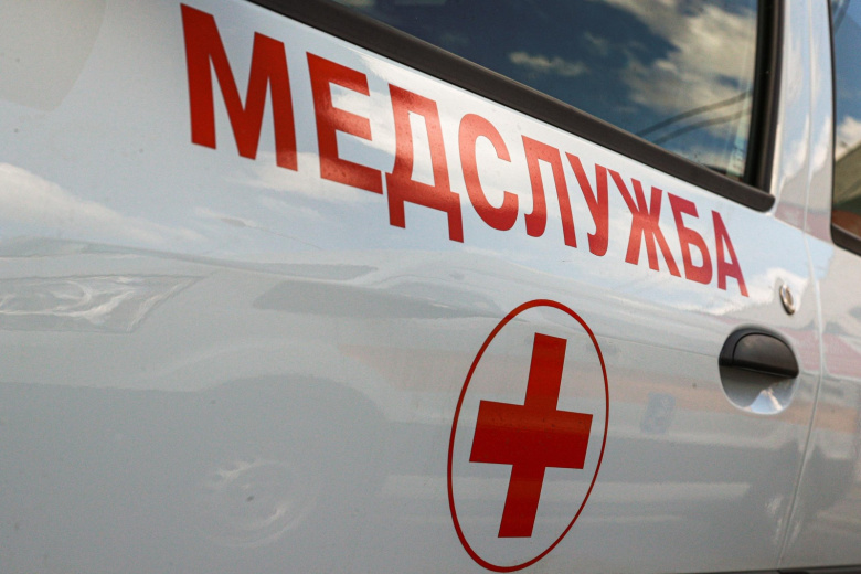 Дрон ВСУ ударил по пассажирскому автобусу и ранил мирных россиян