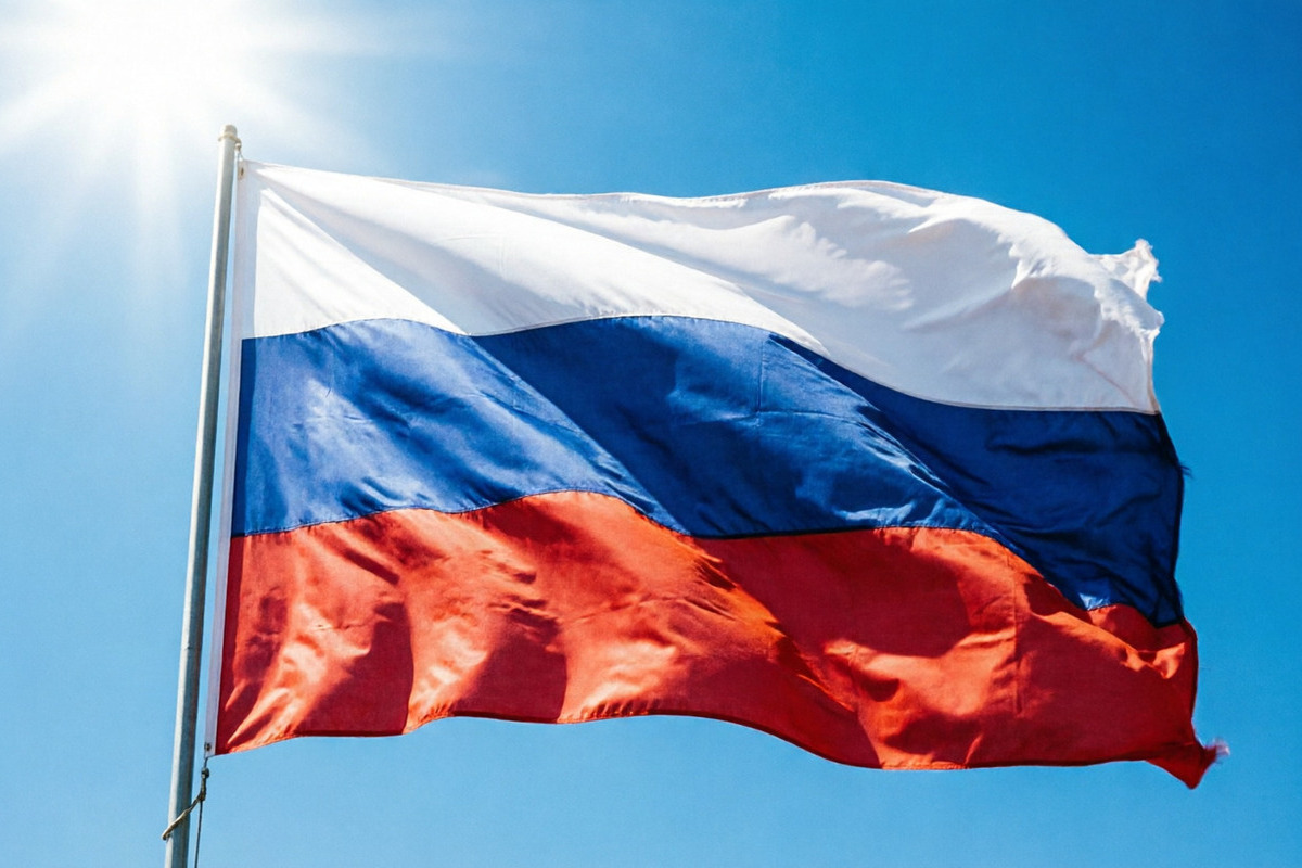 Атлет-экстремал смог сдвинуть подводную лодку в Кронштадте