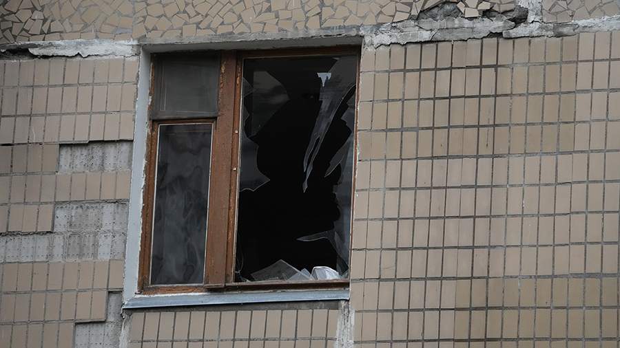 В поврежденном при атаке БПЛА доме в Нижнекамске разбиты окна в 60 квартирах