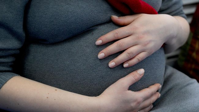 В Польше потребовали закрыть украинскую клинику суррогатного материнства