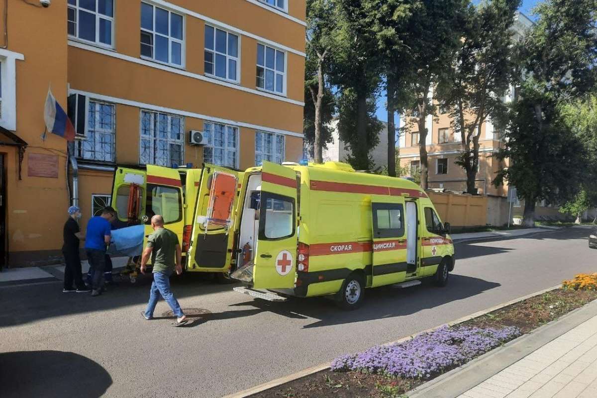 В Нижнем скончался рабочий, пострадавший на пожаре на стройке в Омске