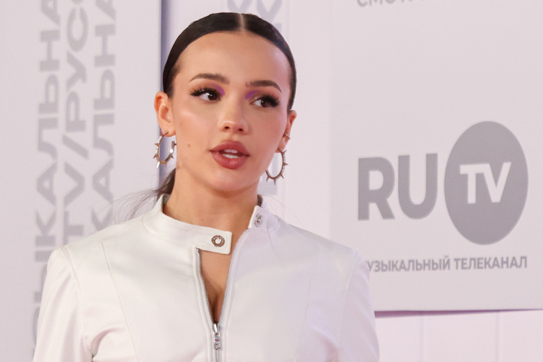 «Мне очень жаль»: звезда TikTok объявила об отмене своего концерта