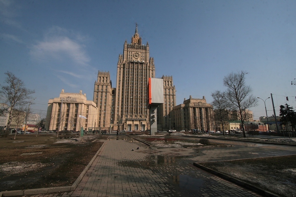 В МИД РФ дали характеристику странам, которые поставляют военную помощь ВСУ