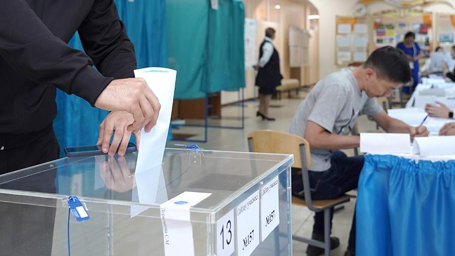 На выборах в курултай Казахстана проголосовали более 53% избирателей