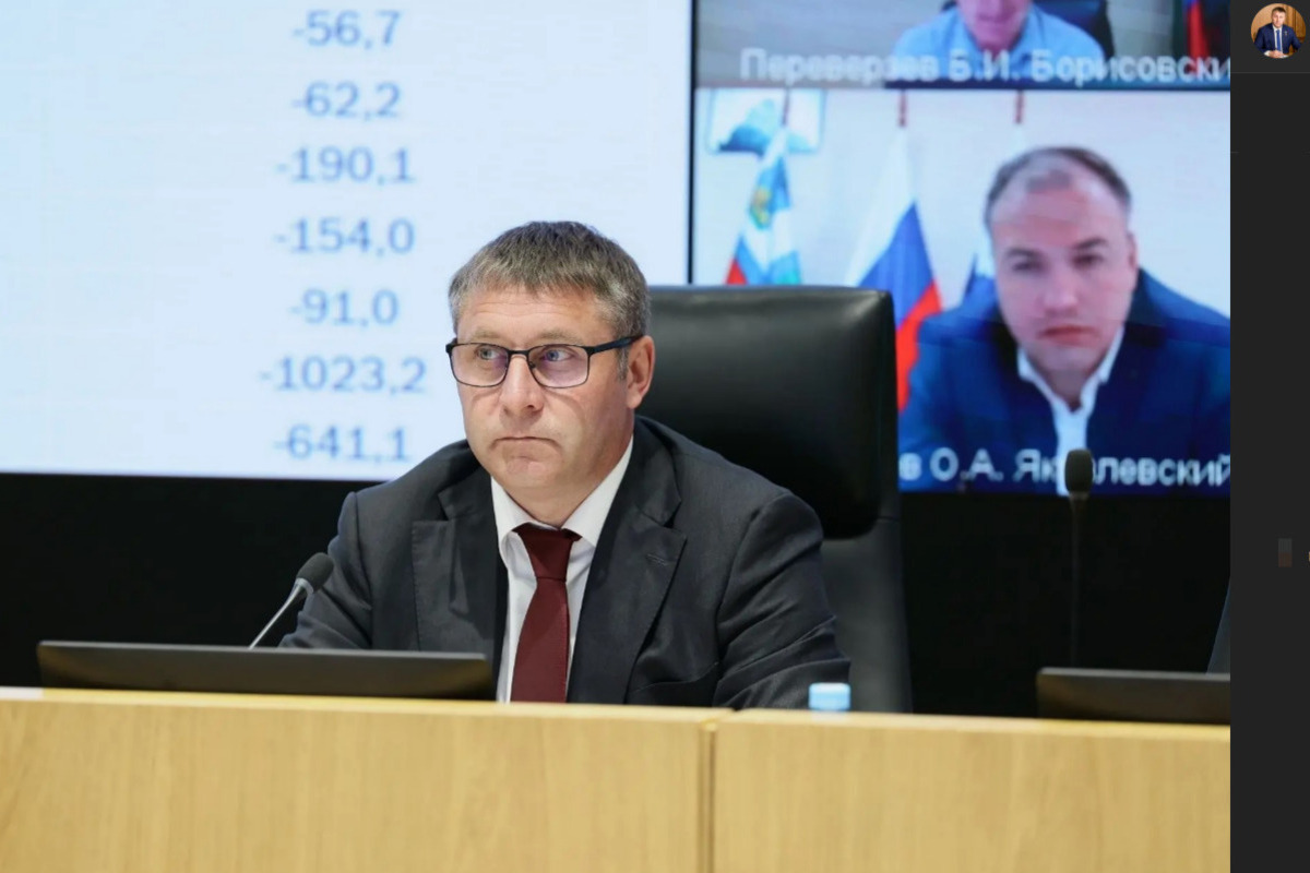 Шуваев: в Белгороде прошло совещание по обеспечению расходов округов