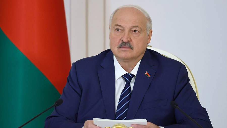 Лукашенко призвал сделать осознанное родительство модным трендом